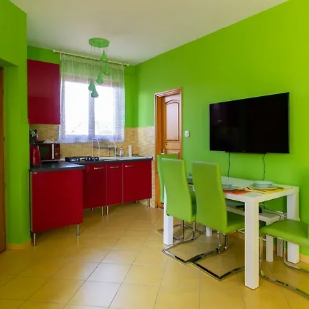 Ayoub Vip Casa vacanze Balatonmáriafürdő